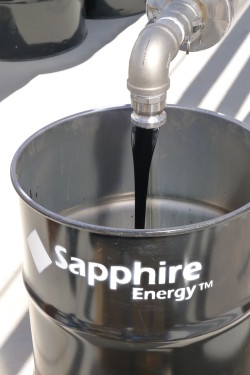 Sapphire Energy produces algal-based crude oil that can be blended with traditional crude oil and then refined into transportation fuels. In March 2013, Sapphire signed a deal to supply Tesoro, a major oil refiner and retailer, with “green crude.”